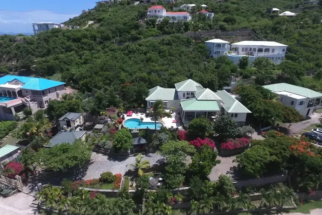 Overview of Villa on an green Hill